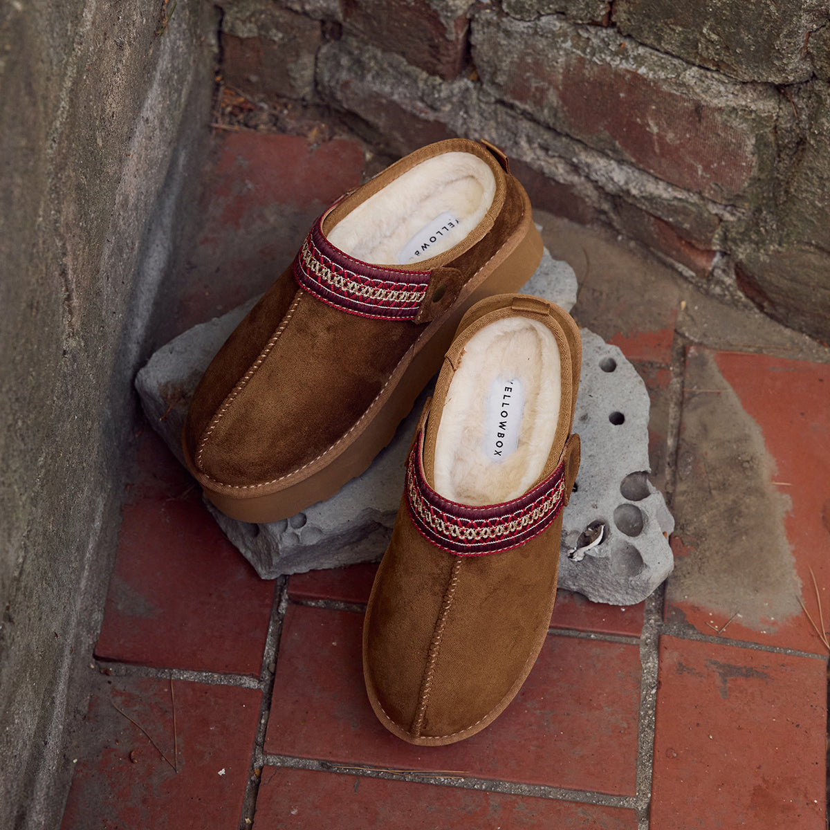 Yellow Box Footwear Trusted | Magda Flatform Clog - Chestnut
