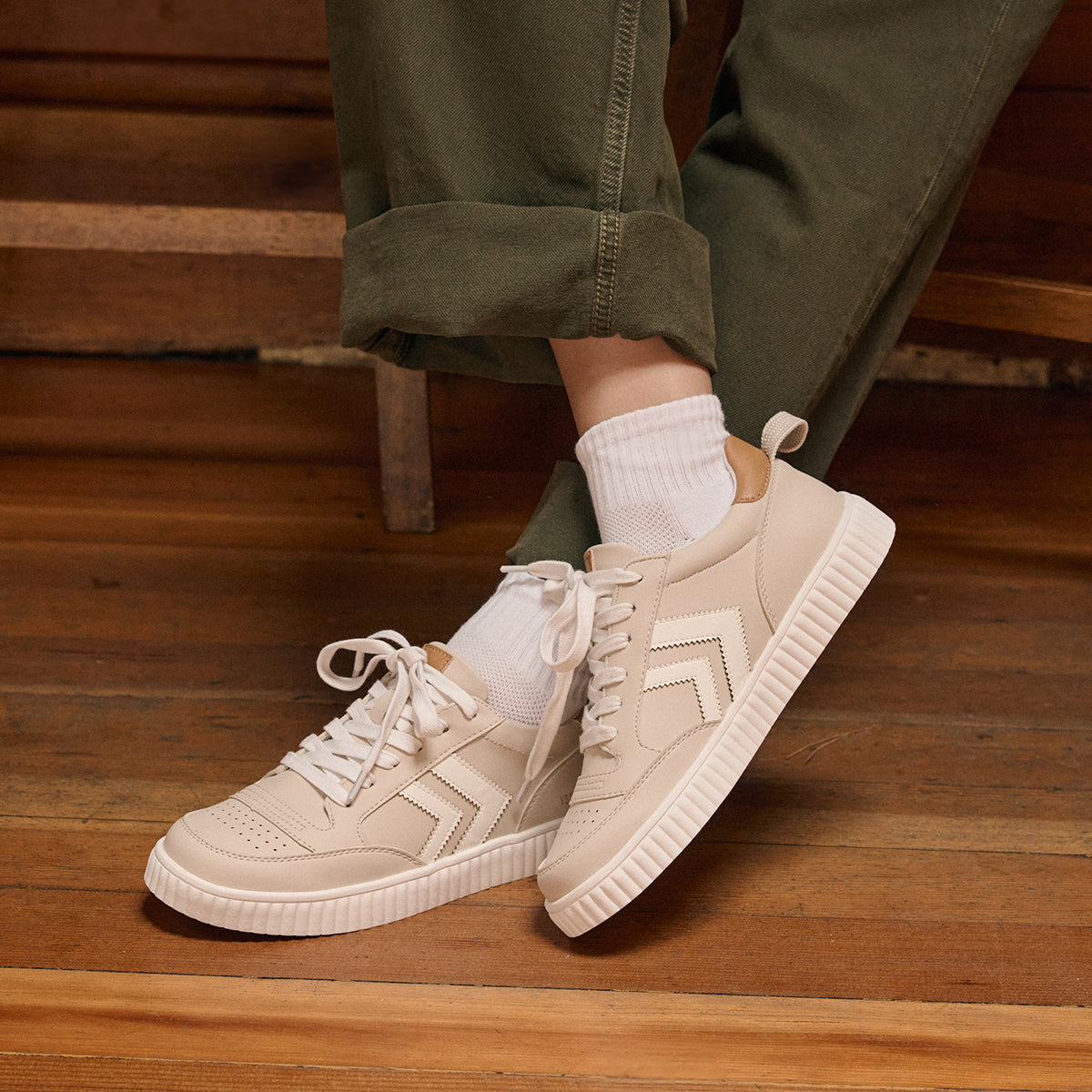Yellow Box Footwear Smart Buy | Miles Court Sneaker - White