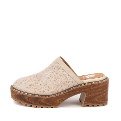 Yellow Box Footwear Quality | Baylor Platform Clog - Bone