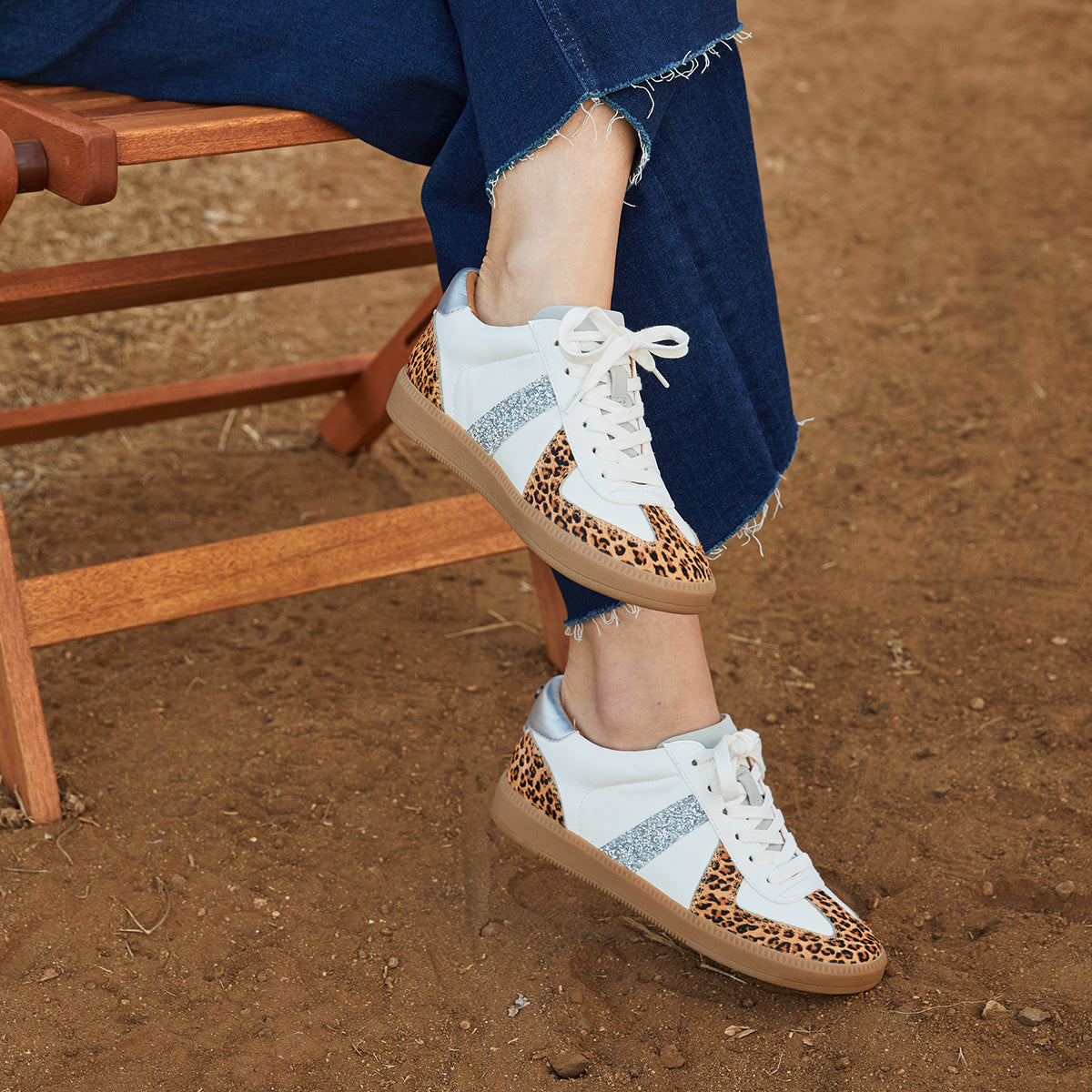 Yellow Box Footwear Top Pick | Zayne Lace-Up Sneaker - White