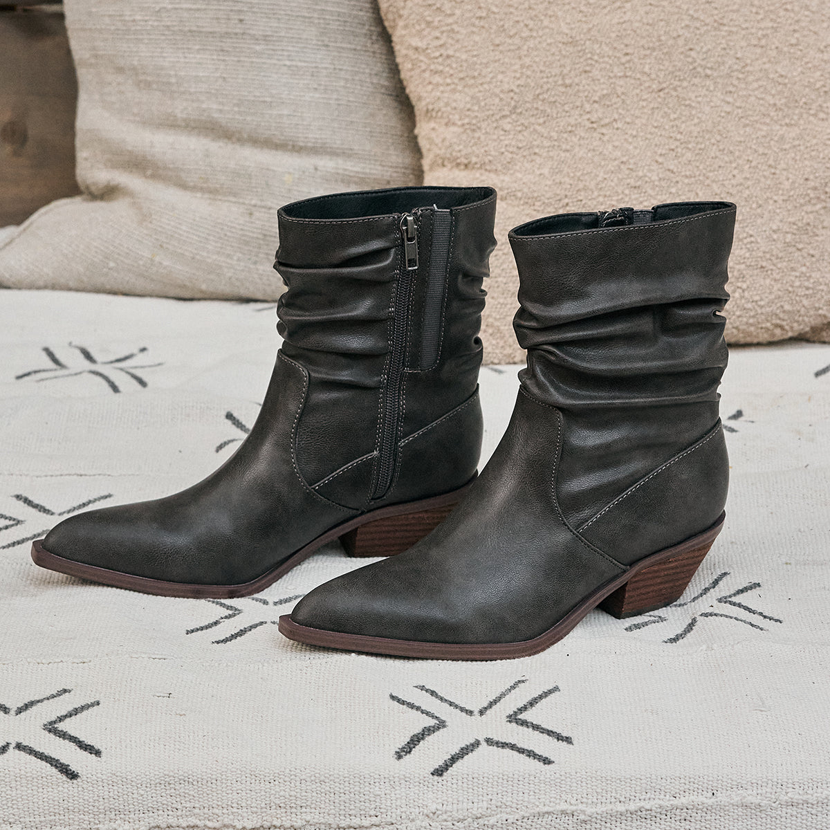 Yellow Box Footwear Sale | Caralia Slouch Boot - Gray