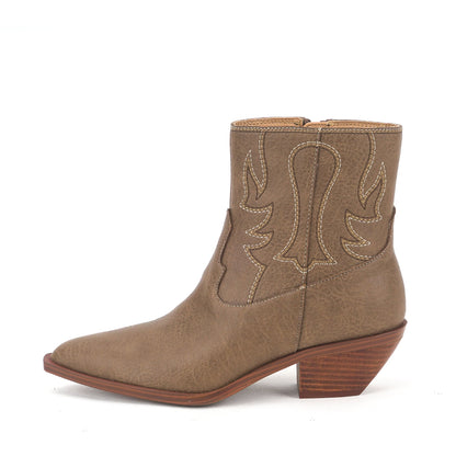Yellow Box Footwear Everyday | Clifton Western Boot - Taupe