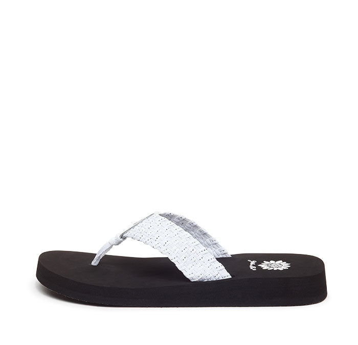 Yellow Box Footwear Essential | Soleil Flip Flop - White Silver