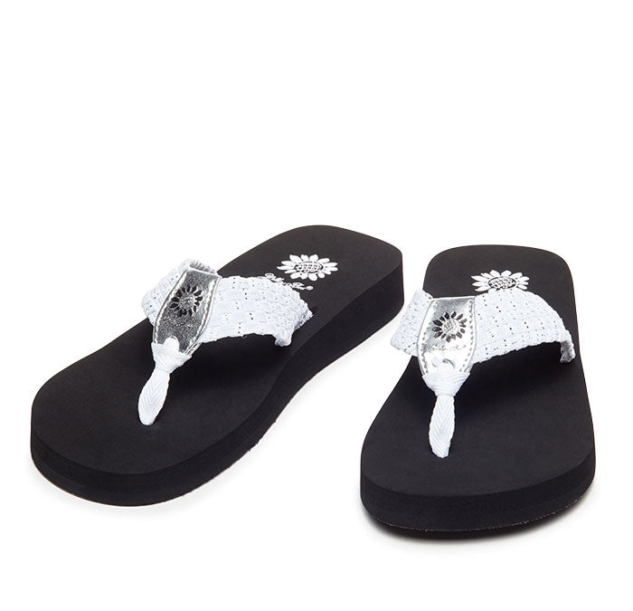 Yellow Box Footwear Essential | Soleil Flip Flop - White Silver