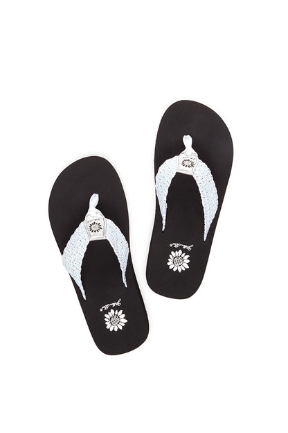 Yellow Box Footwear Essential | Soleil Flip Flop - White Silver