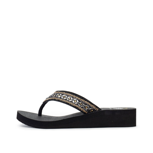 Yellow Box Footwear Sale | Charlton Sandal - Black