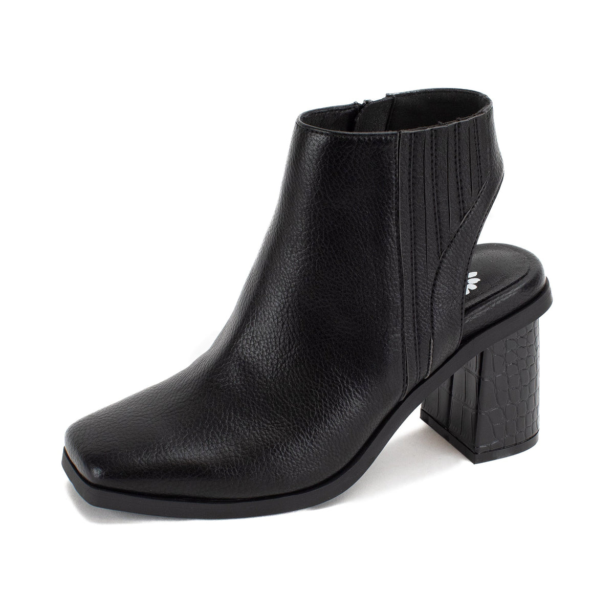 Yellow Box Footwear Everyday | Millar Heeled Bootie - Black