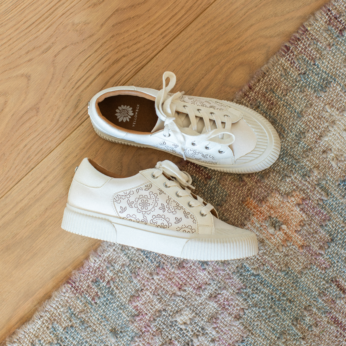 Yellow Box Footwear Premium | Gallen Lace-up Sneaker - White