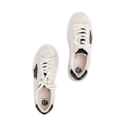 Yellow Box Footwear Trusted | Elonna Flatform Sneaker - Black