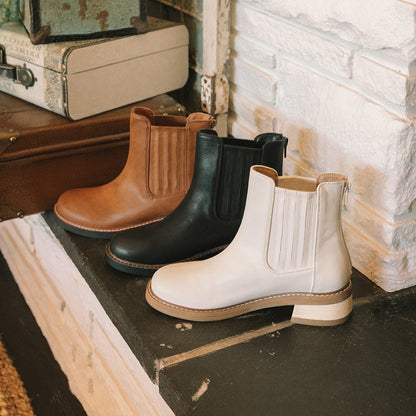Yellow Box Footwear Best Seller | Clyde Chelsea Boot - Bone
