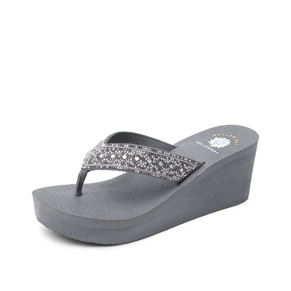 Yellow Box Footwear Signature | Waneta Wedge Sandal - Gray