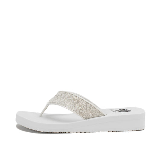 Yellow Box Footwear Signature | Jasty Flip Flop Sandal - White