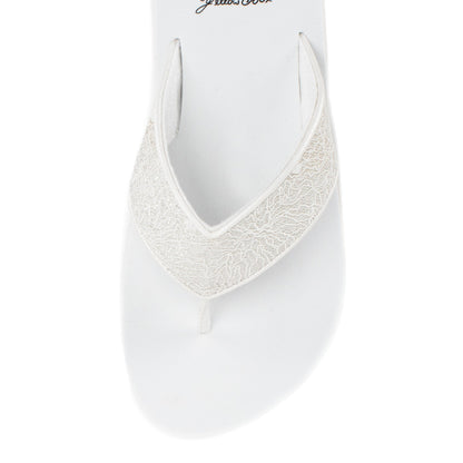 Yellow Box Footwear Signature | Jasty Flip Flop Sandal - White